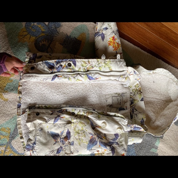 Rain coat for 2-3 year old girl. - Picture 2 of 5